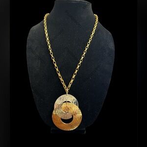 Vintage signed Napier 1976 Modernist Figure 8 Statement Necklace. (C-L)